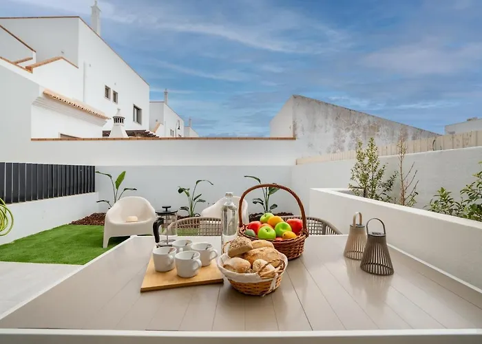 Terra, Fishing Village Lejlighed *